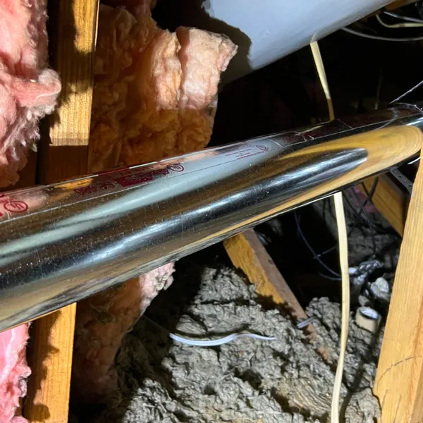 Heavy duty metal duct sealed tight