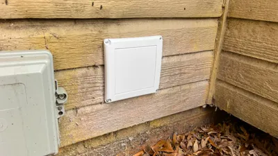 One Flap dryer vent cover