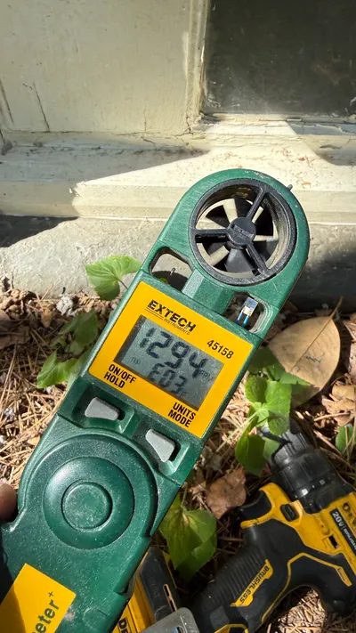 Airflow meter reading at a Sunset Hills vent cover after dryer vent cleaning