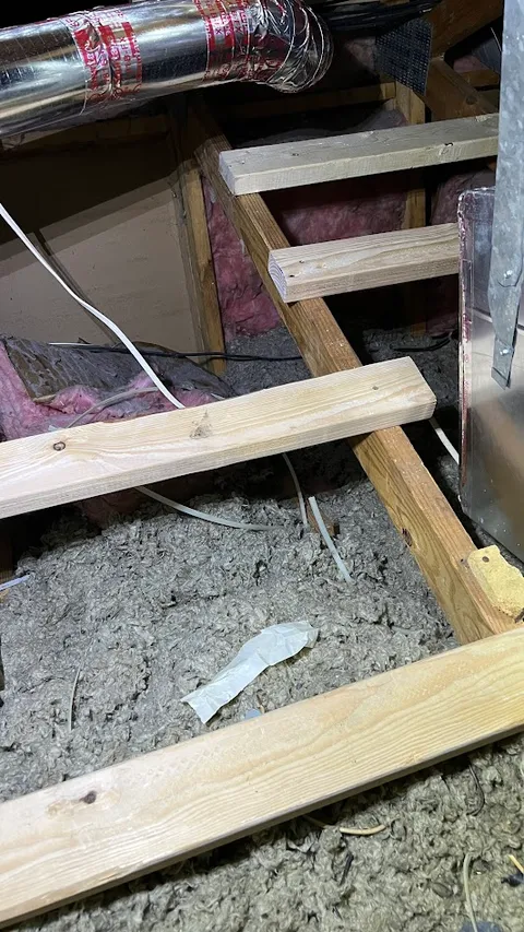 Attic stepping points for safe access