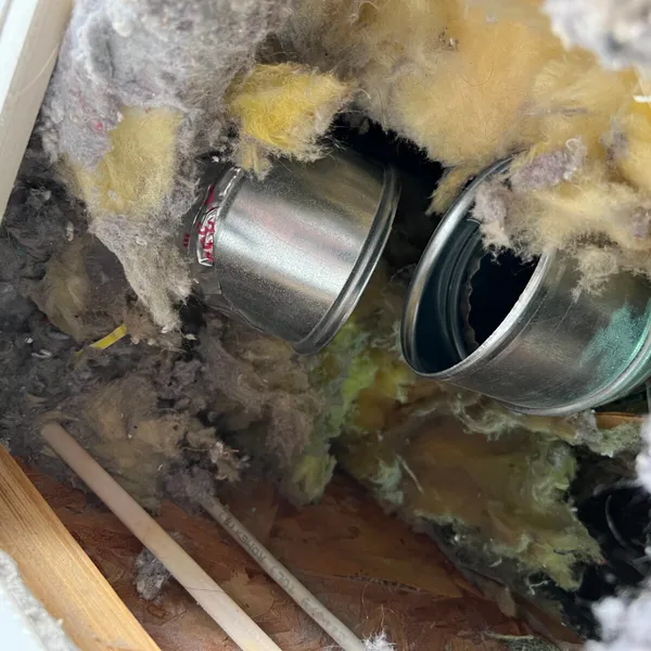 Broken dryer vent elbow Oak Ridge