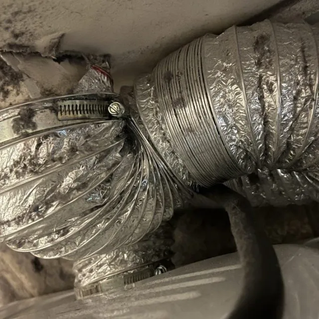 Crushed transition hose