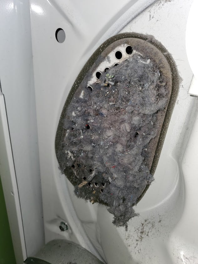 Dirty dryer vent requiring cleaning