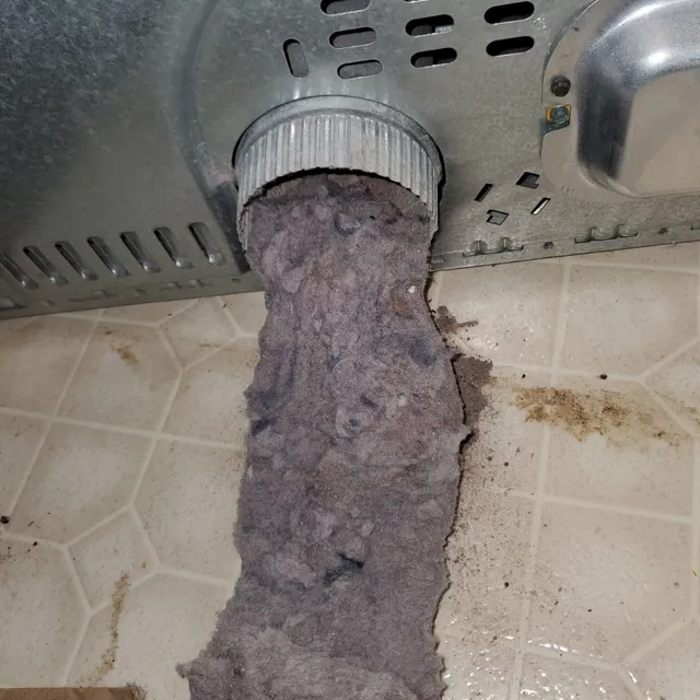 Dryer clogged with lint