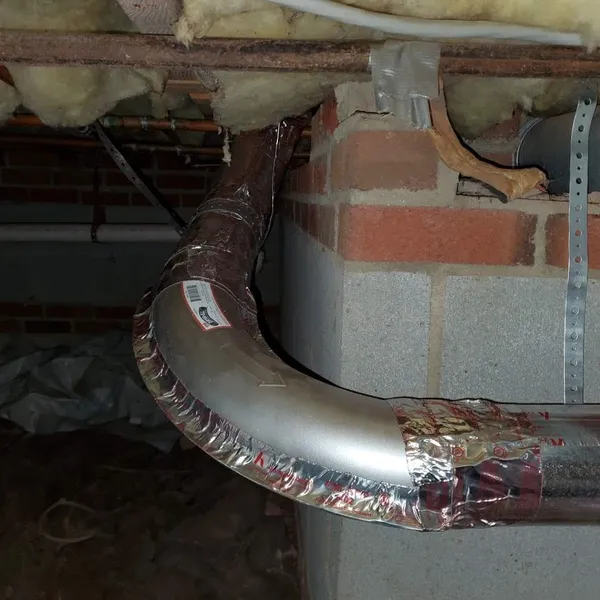 Dryer vent efficient turn