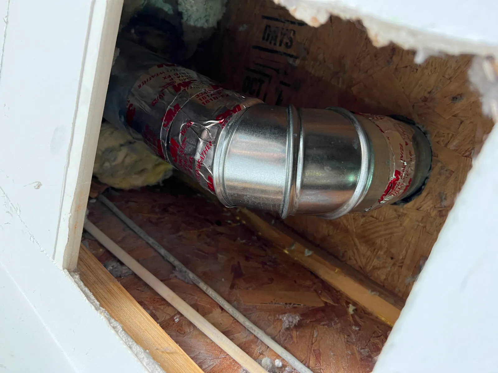 Repaired dryer vent elbow Oak Ridge