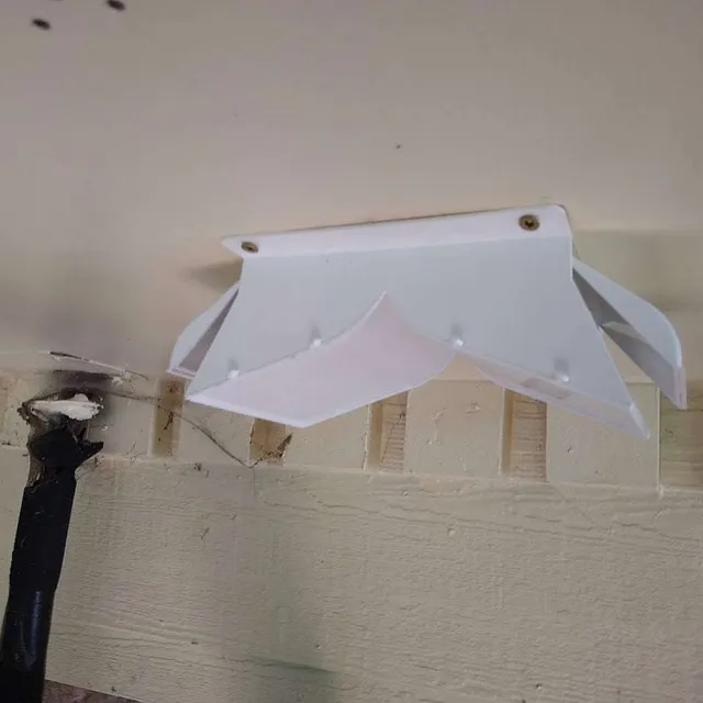 Soffit vent cap for bathroom or dryer exhaust