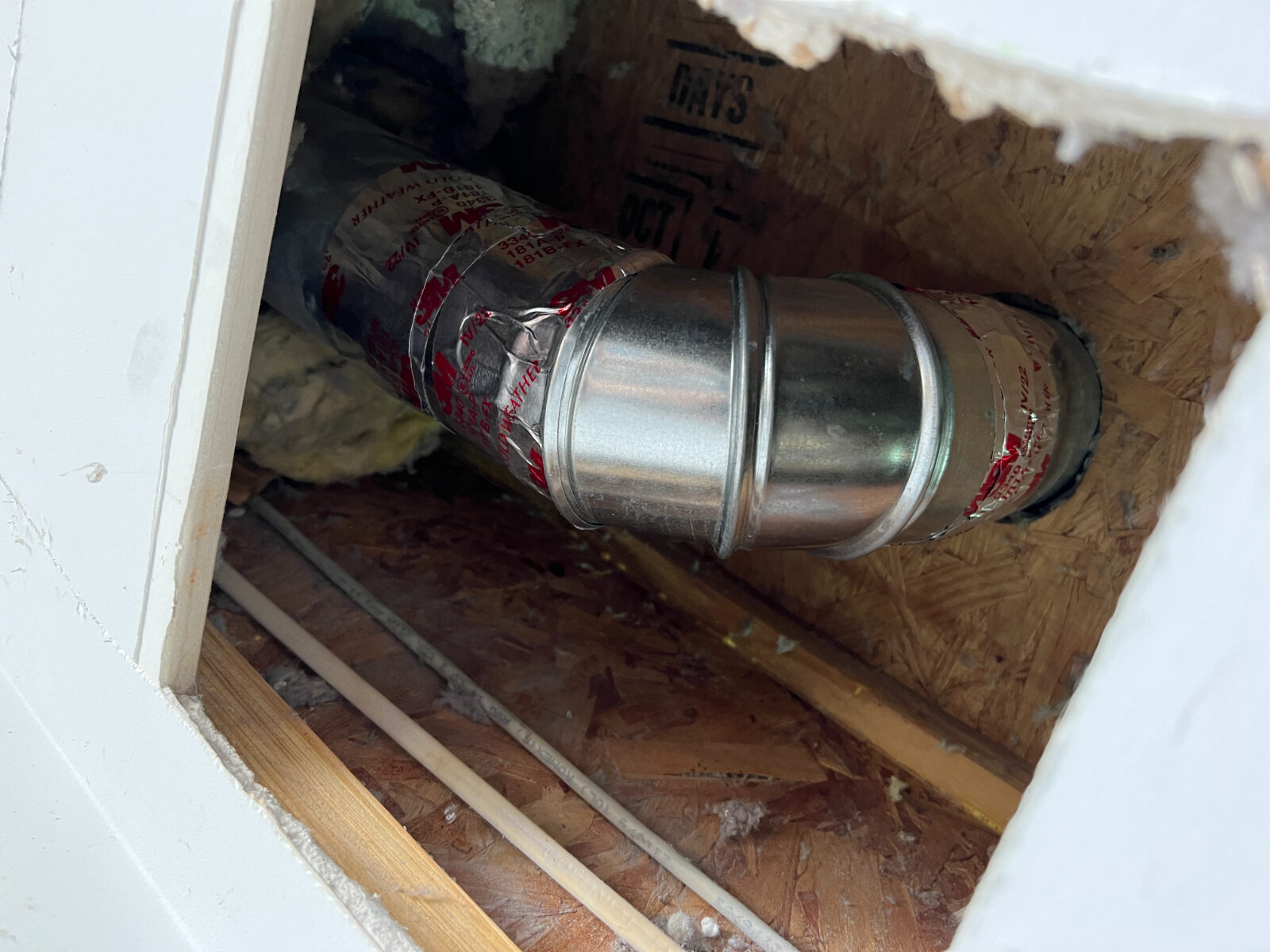 Repaired dryer vent elbow Oak Ridge